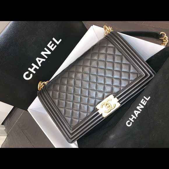 CHANEL Handbags - Chanel Boy New Medium Black GHW